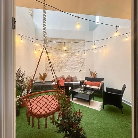 Brand New With A Yard Homestay